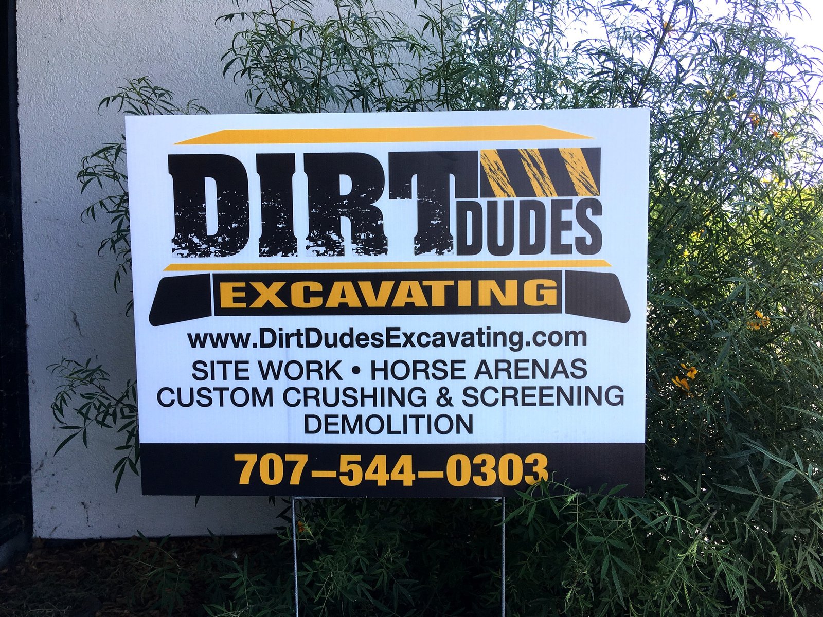 Sign Dynamics project: A-Frames & Yard Signs