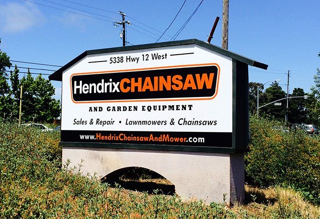 Hendrix Chainsaw lightbox by Sign Dynamics