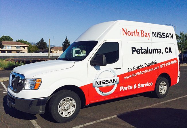 Nissan Vehicle Graphics by Sign Dynamics